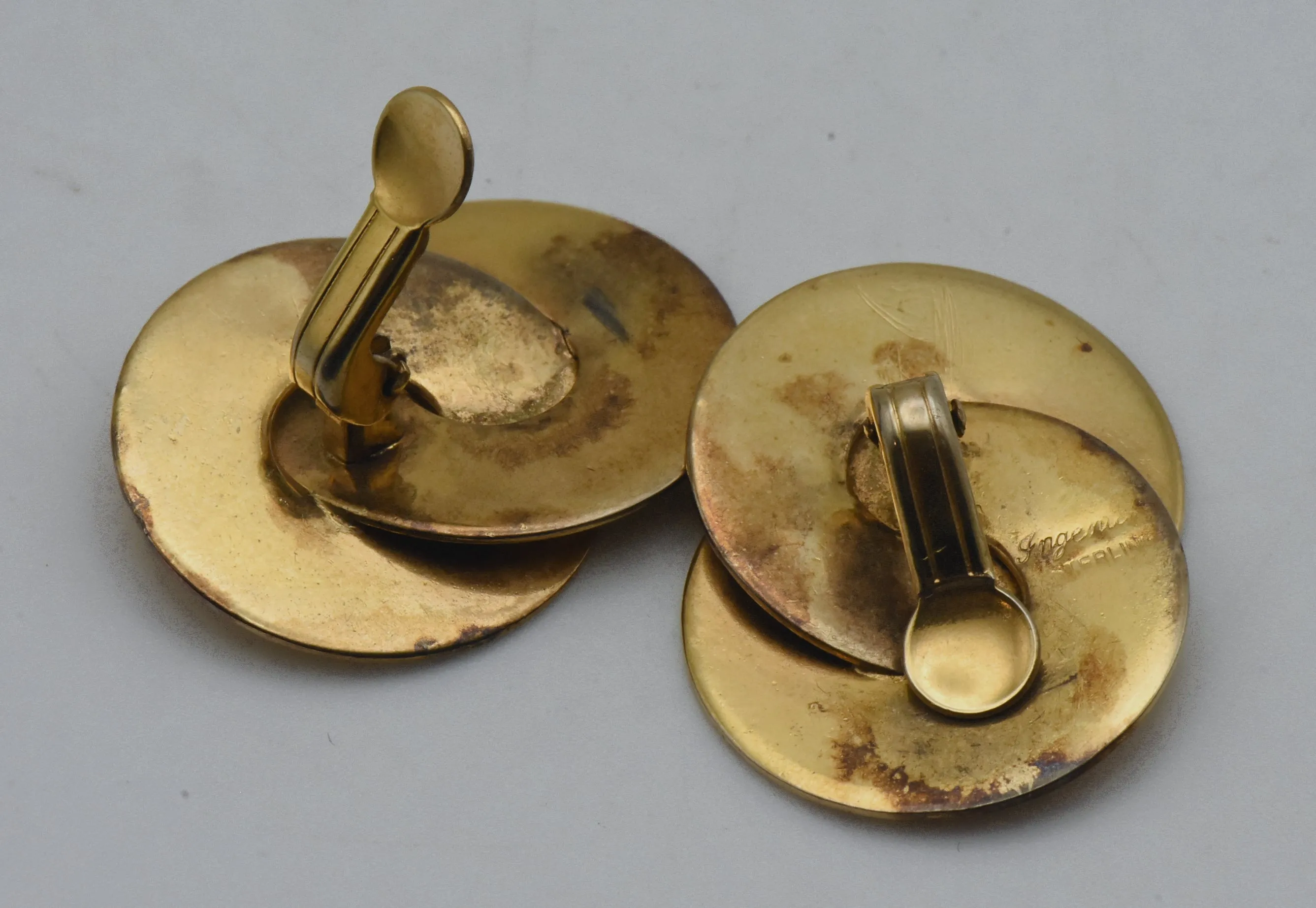 Ingenue - Vintage Gold Plated Sterling Silver Double "Coin" Clip On Earrings - READ DESCRIPTION