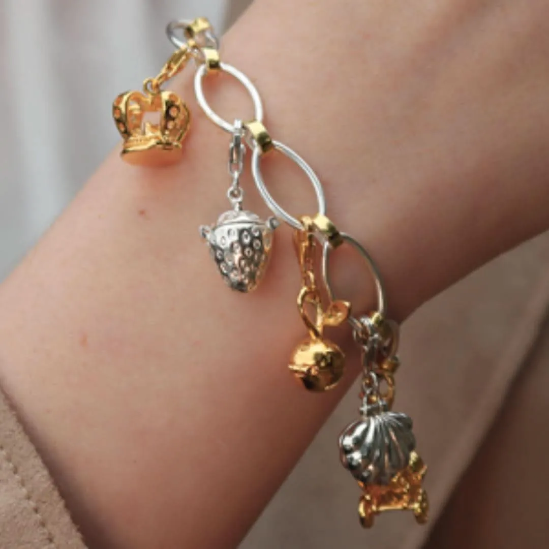 Magical Charm | Windmill - Peace - Gold